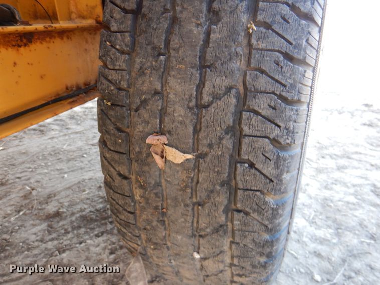 image for item DN1271 2005 Vermeer 550  vacuum excavator