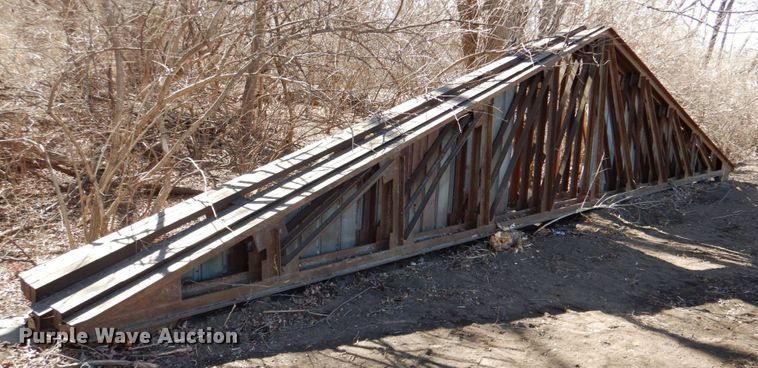 image for item DN1272 (5) steel trusses