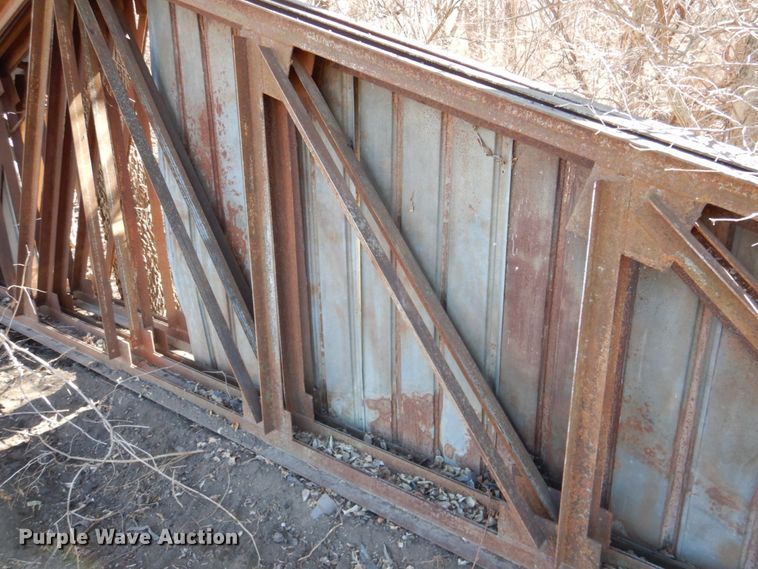 image for item DN1272 (5) steel trusses