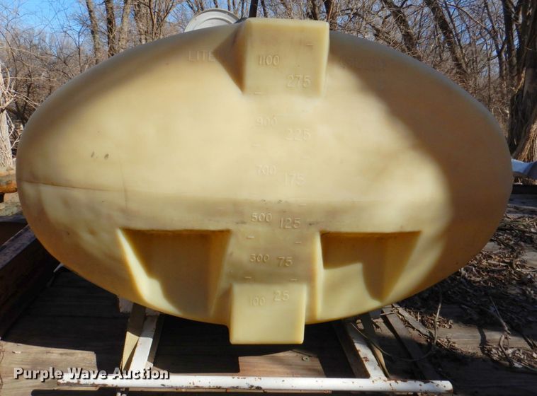 image for item DN1273 Tank with pump