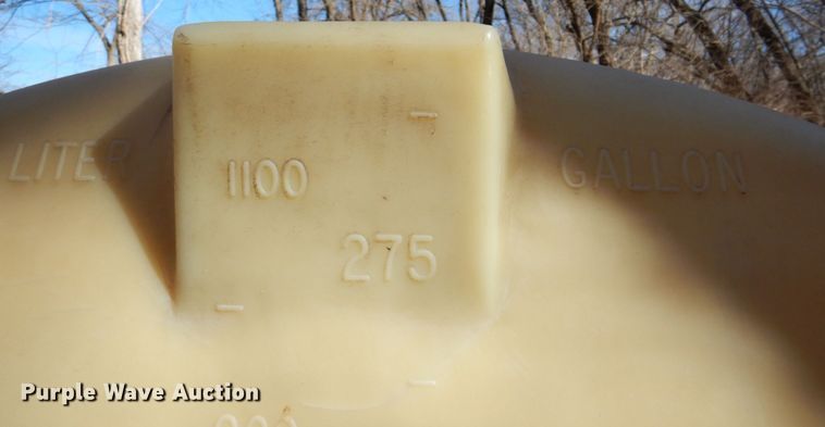 image for item DN1273 Tank with pump