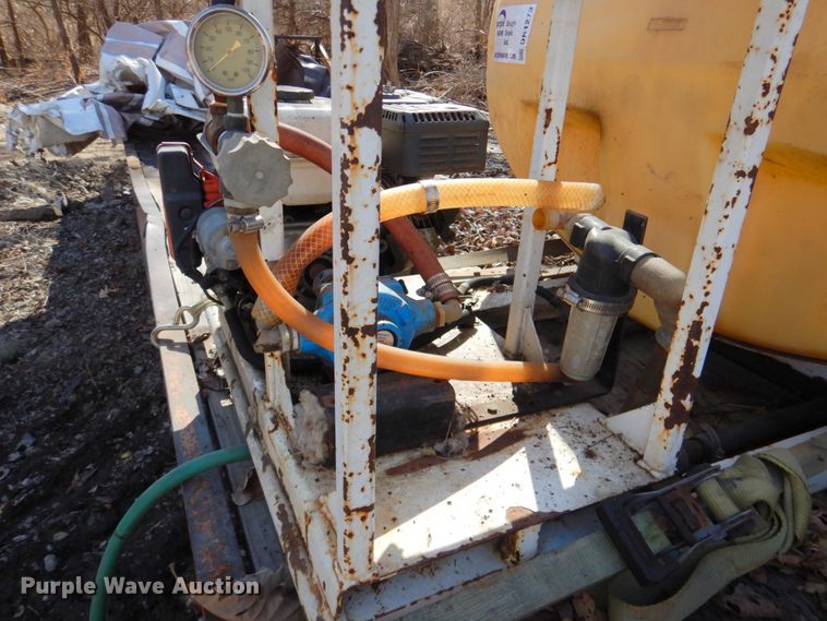 image for item DN1273 Tank with pump