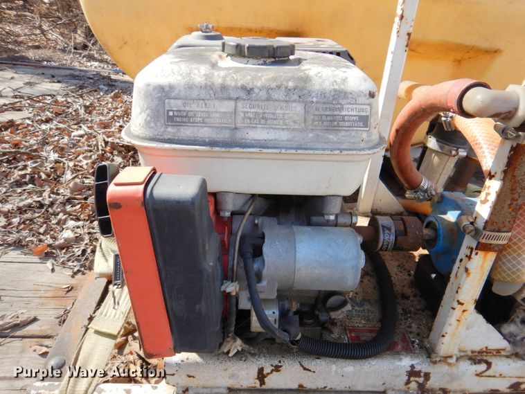 image for item DN1273 Tank with pump