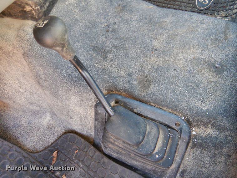 image for item DN1274 2007 Ford F450 Super Duty XL  flatbed truck