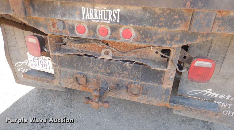 image for item DN1274 2007 Ford F450 Super Duty XL  flatbed truck