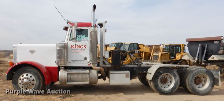 image for item DN1277 1998 Peterbilt 379  semi truck