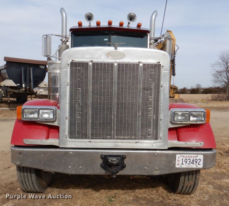 image for item DN1277 1998 Peterbilt 379  semi truck