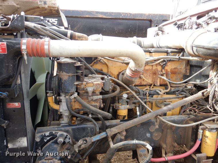 image for item DN1277 1998 Peterbilt 379  semi truck