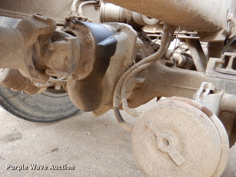 image for item DN1277 1998 Peterbilt 379  semi truck