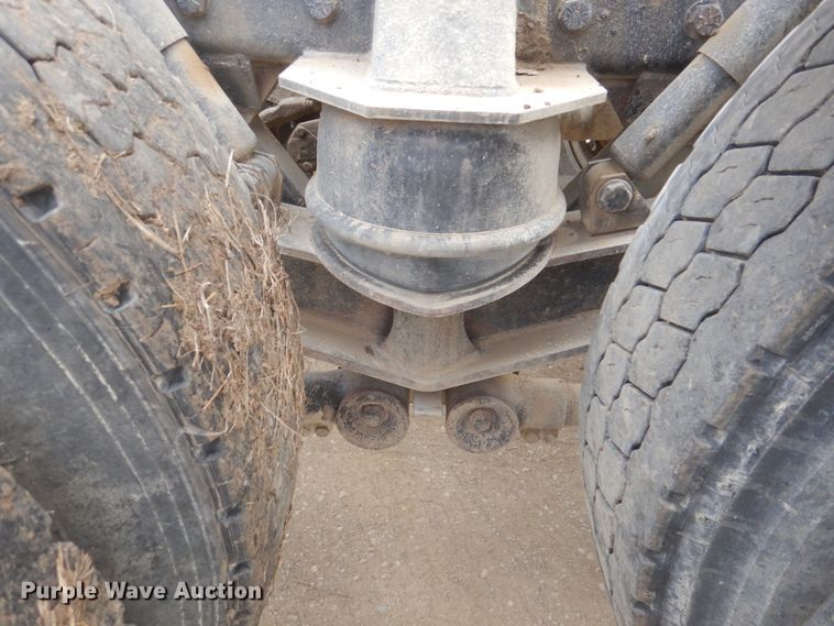 image for item DN1277 1998 Peterbilt 379  semi truck