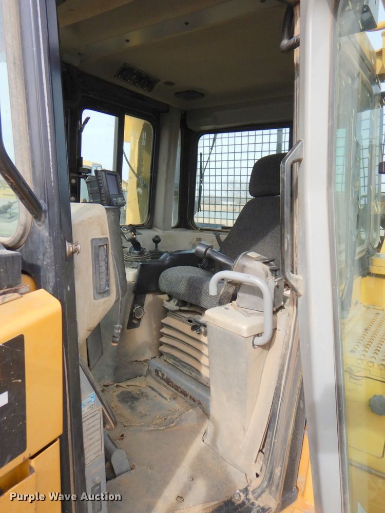 image for item DN1279 2008 Caterpillar D6T  dozer