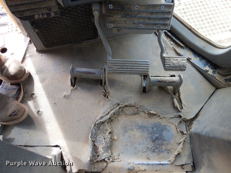 image for item DN1279 2008 Caterpillar D6T  dozer