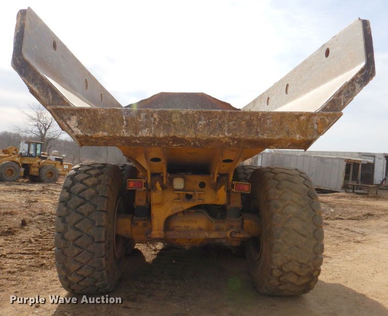 image for item DN1280 2004 Caterpillar 730  haul truck