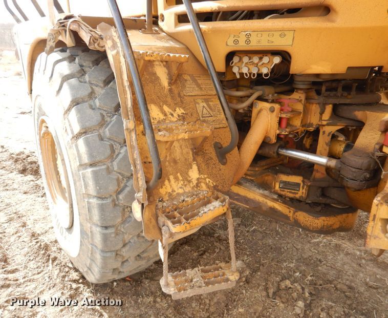 image for item DN1280 2004 Caterpillar 730  haul truck