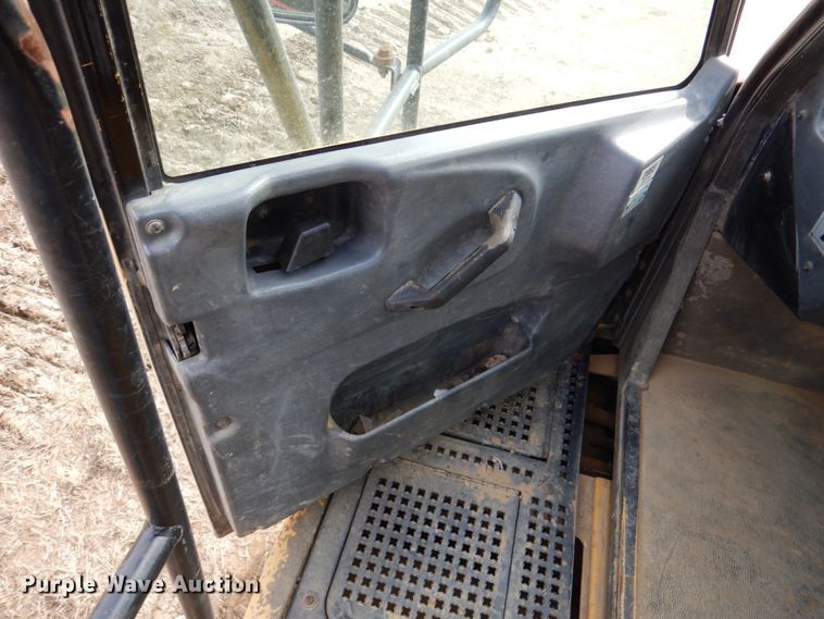 image for item DN1280 2004 Caterpillar 730  haul truck