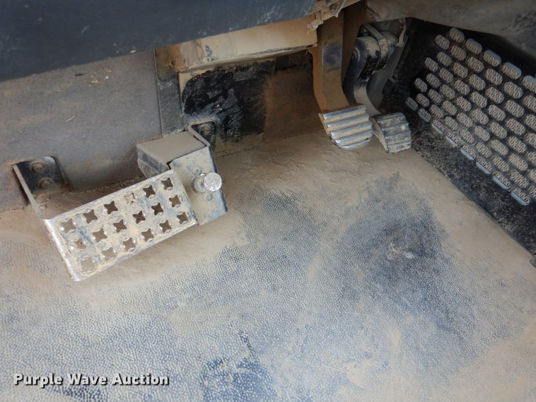 image for item DN1280 2004 Caterpillar 730  haul truck