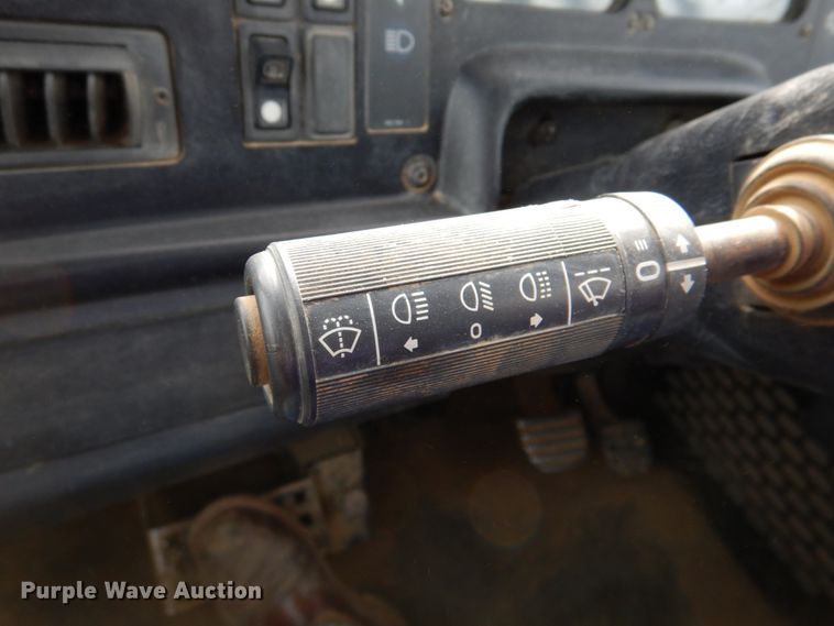 image for item DN1280 2004 Caterpillar 730  haul truck