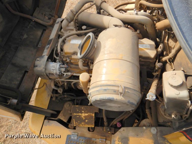 image for item DN1280 2004 Caterpillar 730  haul truck