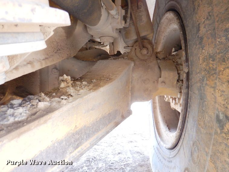 image for item DN1280 2004 Caterpillar 730  haul truck