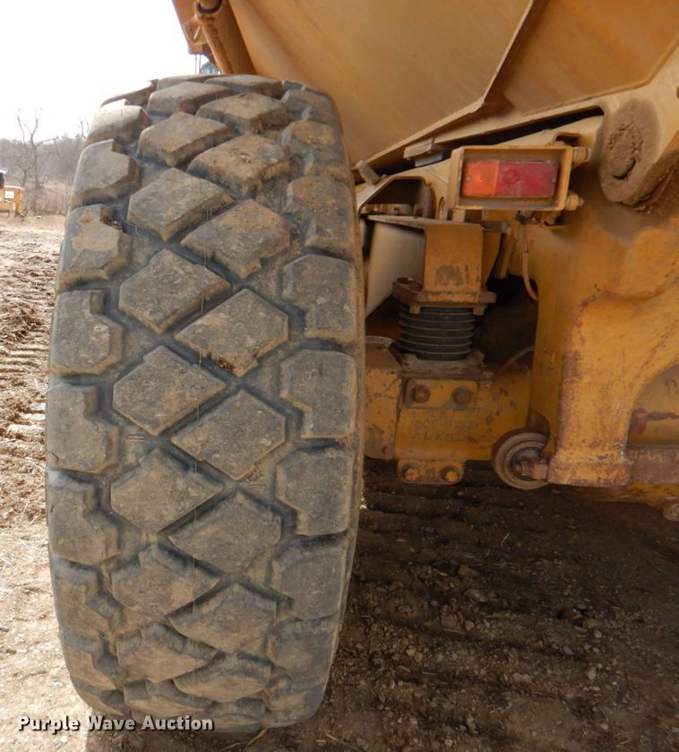 image for item DN1280 2004 Caterpillar 730  haul truck