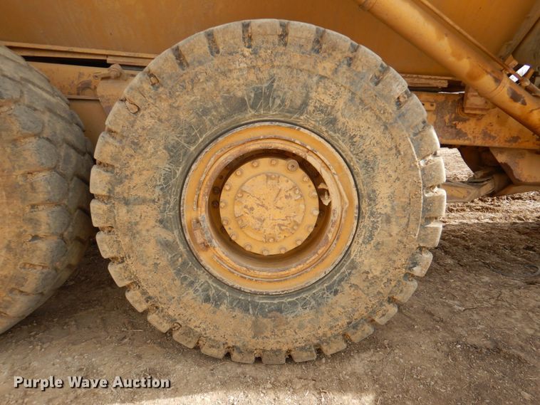 image for item DN1280 2004 Caterpillar 730  haul truck