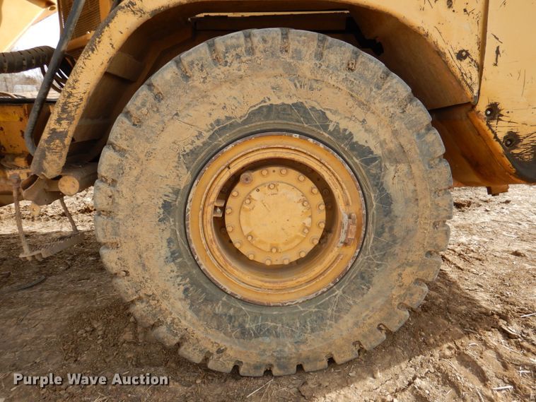 image for item DN1280 2004 Caterpillar 730  haul truck