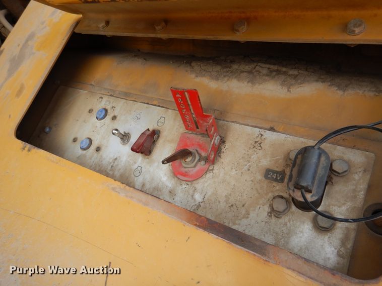 image for item DN1281 2008 Caterpillar 740  haul truck