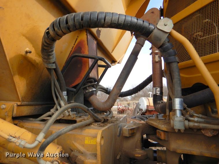 image for item DN1281 2008 Caterpillar 740  haul truck