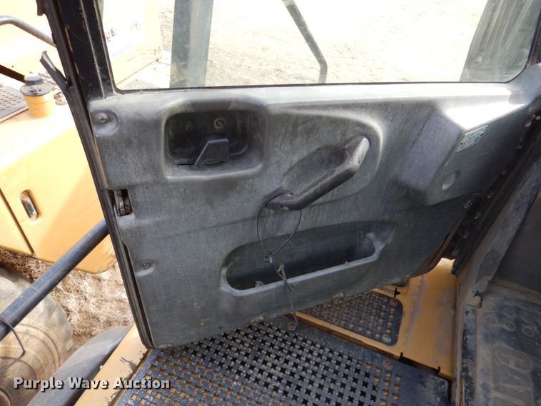 image for item DN1282 2007 Caterpillar 740  haul truck