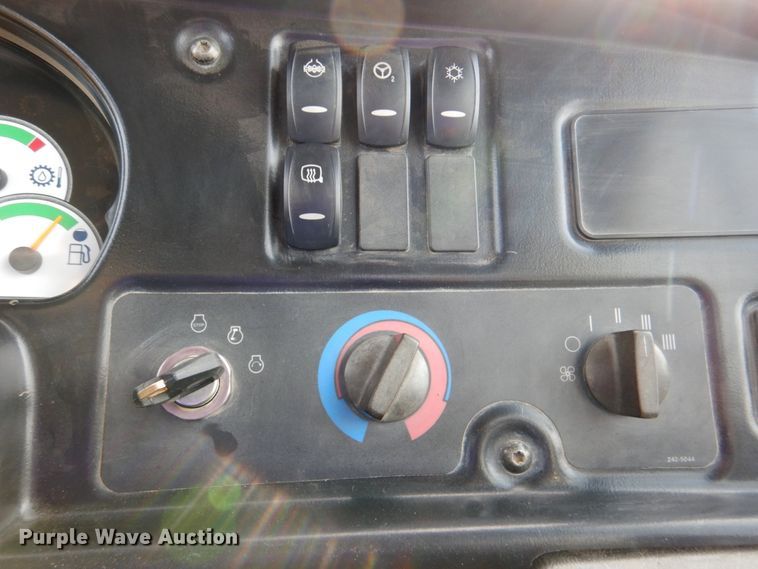 image for item DN1282 2007 Caterpillar 740  haul truck