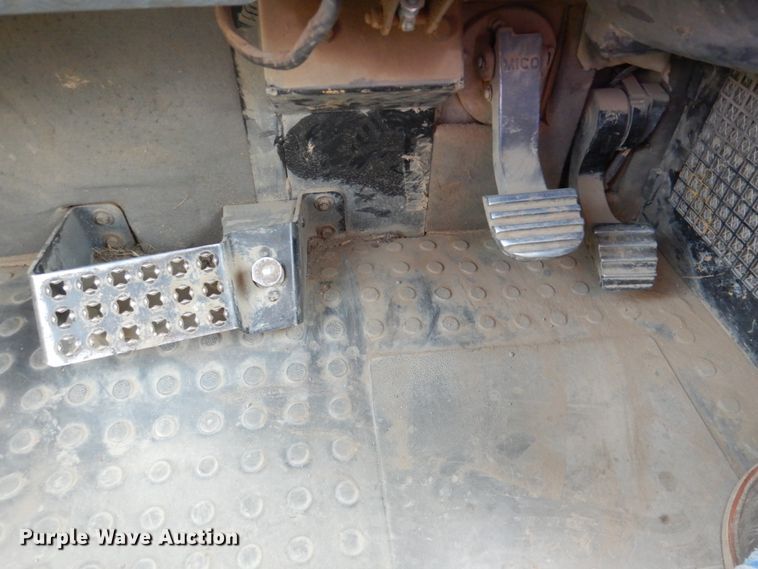 image for item DN1282 2007 Caterpillar 740  haul truck