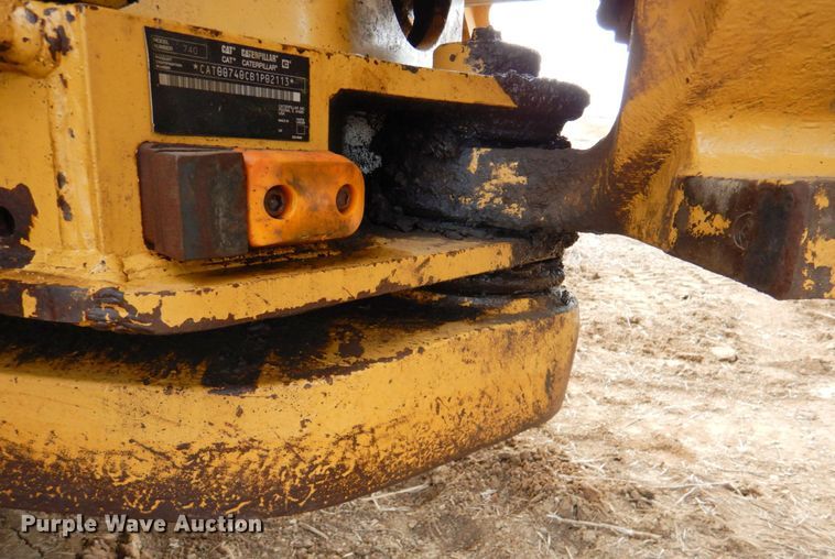 image for item DN1282 2007 Caterpillar 740  haul truck