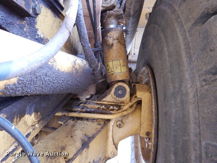 image for item DN1282 2007 Caterpillar 740  haul truck