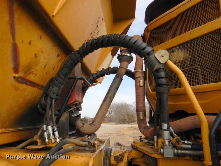 image for item DN1282 2007 Caterpillar 740  haul truck