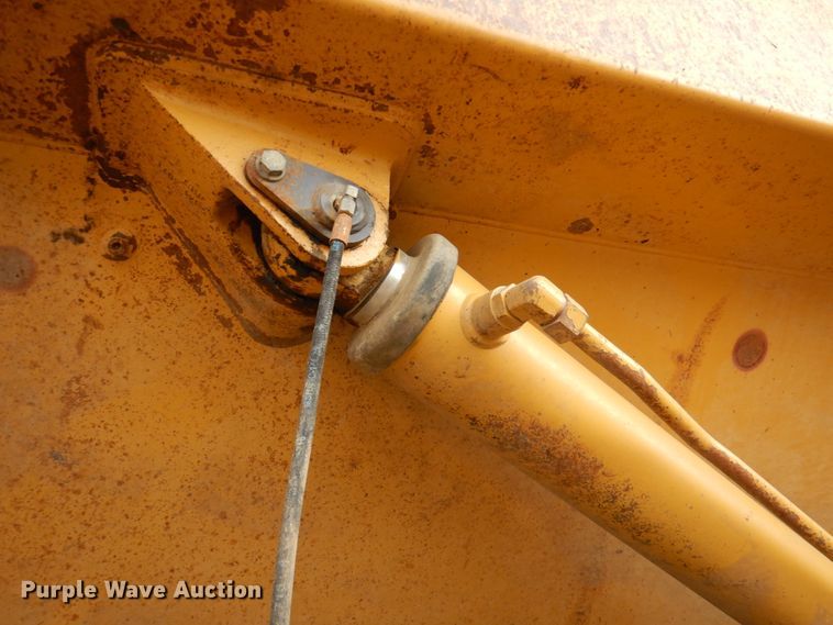 image for item DN1282 2007 Caterpillar 740  haul truck