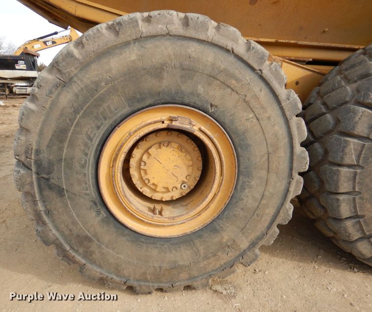 image for item DN1282 2007 Caterpillar 740  haul truck