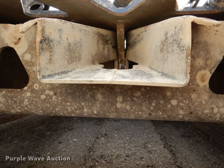 image for item DN1286 2014 Trail King TK110HDB+533  lowboy equipment trailer