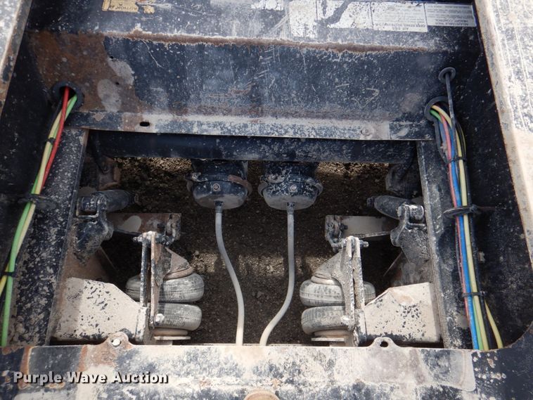 image for item DN1286 2014 Trail King TK110HDB+533  lowboy equipment trailer