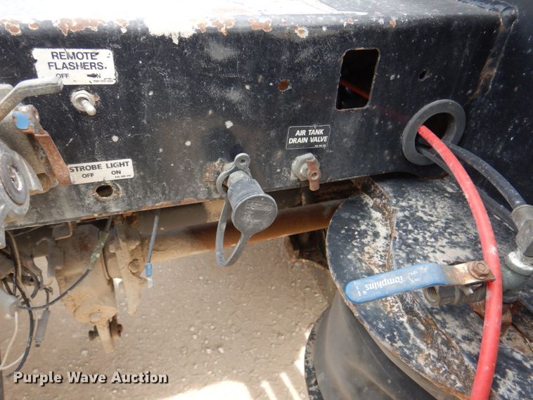 image for item DN1286 2014 Trail King TK110HDB+533  lowboy equipment trailer