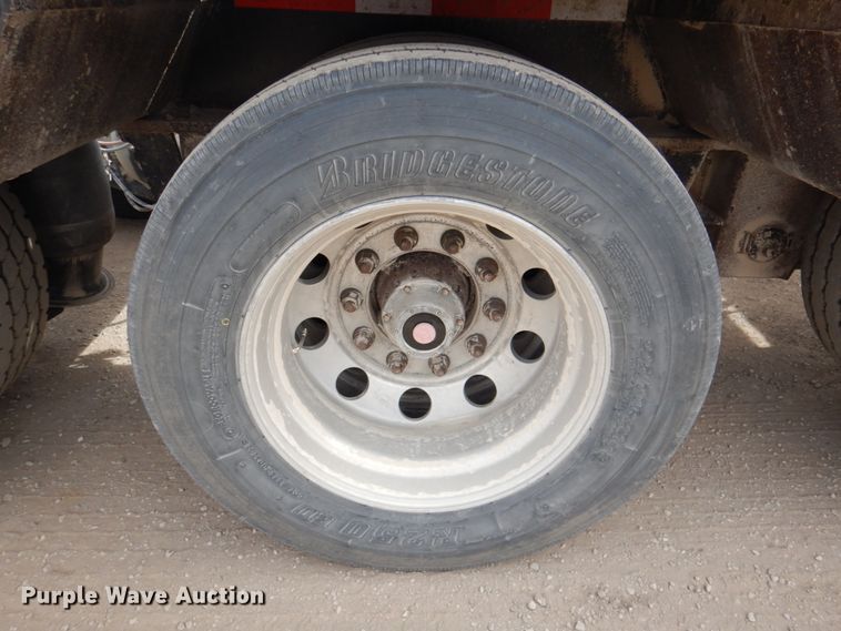 image for item DN1286 2014 Trail King TK110HDB+533  lowboy equipment trailer