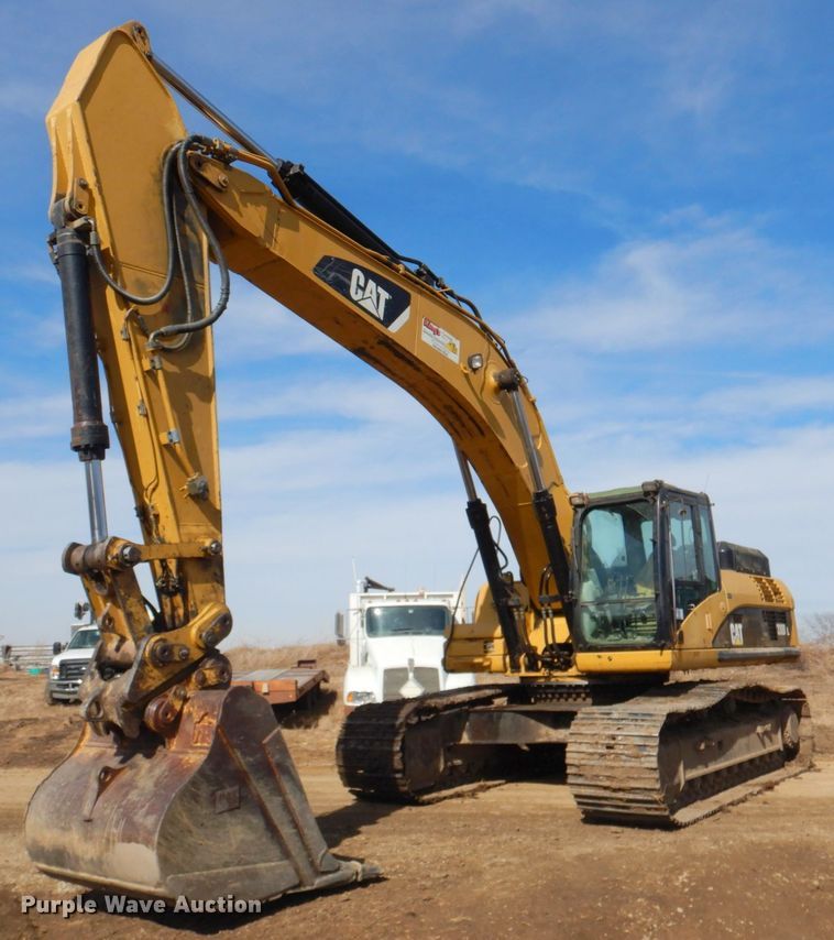 image for item DN1288 2007 Caterpillar 330DL  excavator