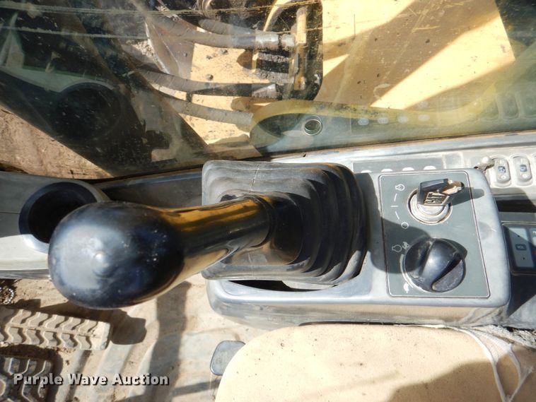 image for item DN1288 2007 Caterpillar 330DL  excavator