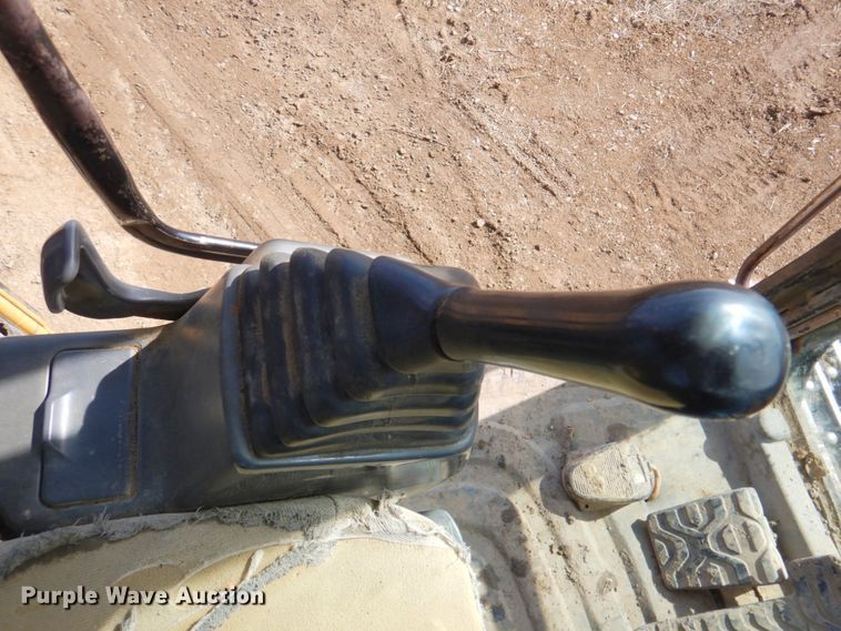 image for item DN1288 2007 Caterpillar 330DL  excavator