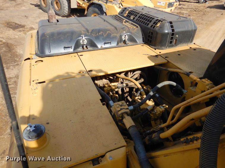 image for item DN1288 2007 Caterpillar 330DL  excavator