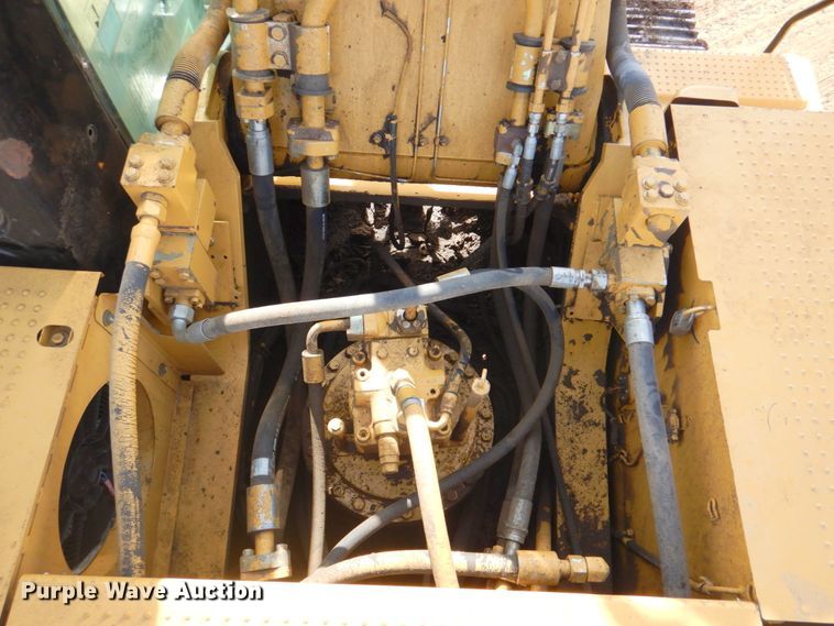 image for item DN1288 2007 Caterpillar 330DL  excavator