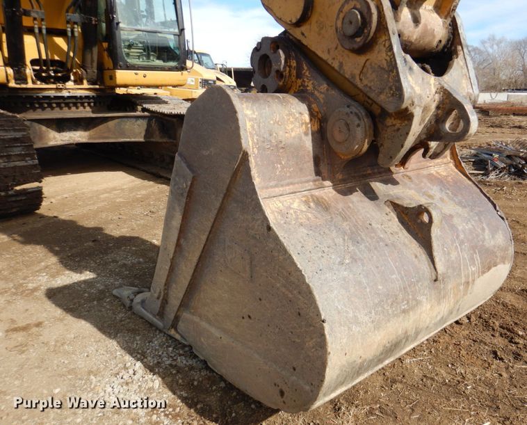 image for item DN1288 2007 Caterpillar 330DL  excavator