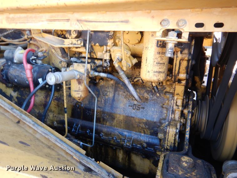 image for item DN1338 1990 Caterpillar 815B  soil compactor