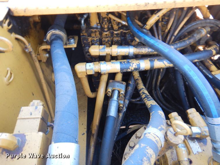 image for item DN1341 2008 Caterpillar 330DL  excavator