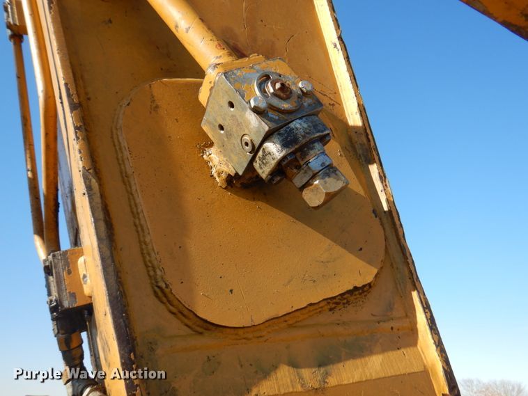 image for item DN1341 2008 Caterpillar 330DL  excavator