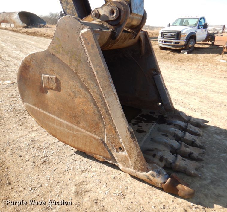 image for item DN1341 2008 Caterpillar 330DL  excavator